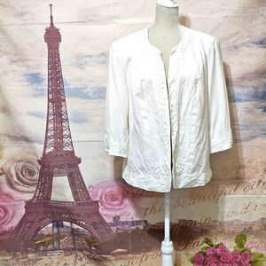 Dressbarn White Button Down Linen Blend Jacket